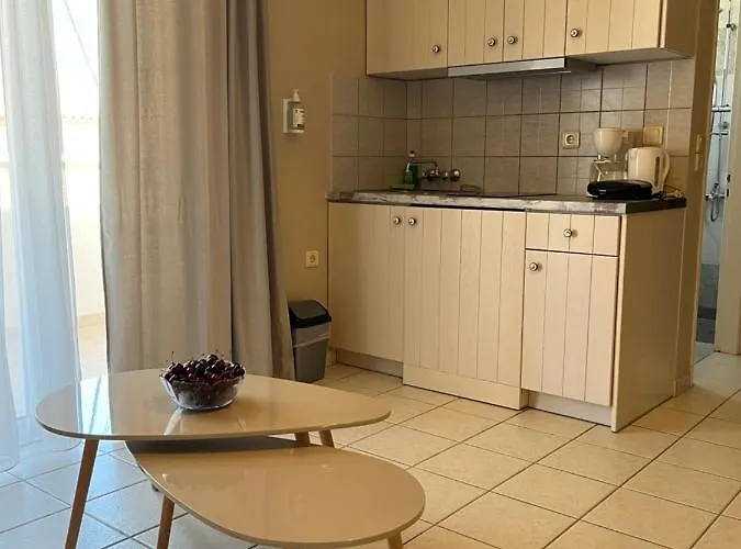 Apart Otel Agios Sostis 3*