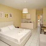 Agios Sostis Aparthotel Kyparissia