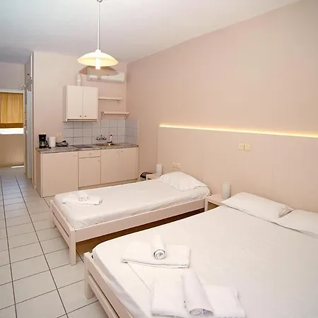 Agios Sostis Hotel apartamentowy 3*