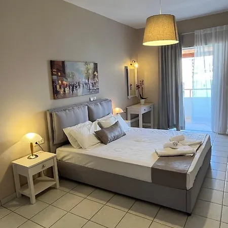 Agios Sostis Apart Otel Kyparissia