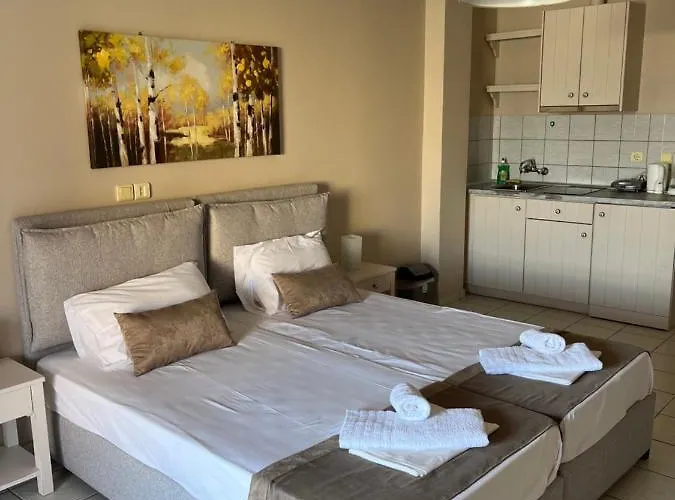 Aparthotel Agios Sostis Kyparissia